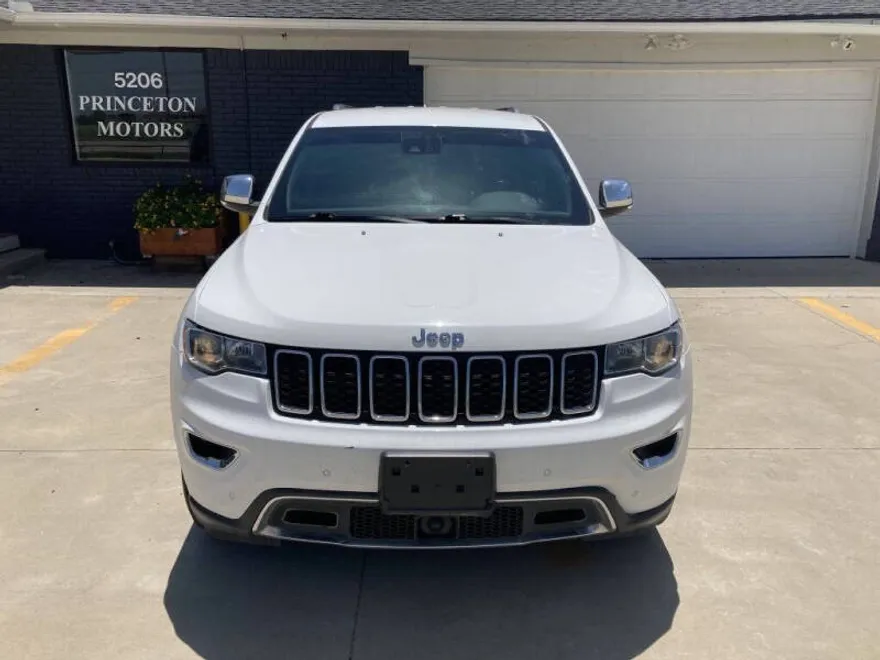 2019 Jeep Grand Cherokee Limited photo 1