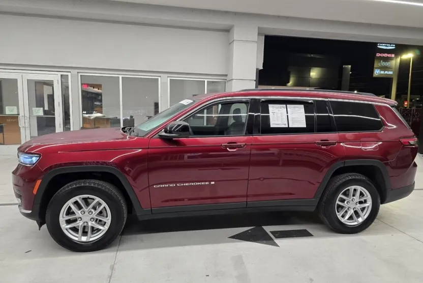 2024 Jeep Grand Cherokee Laredo X photo 1