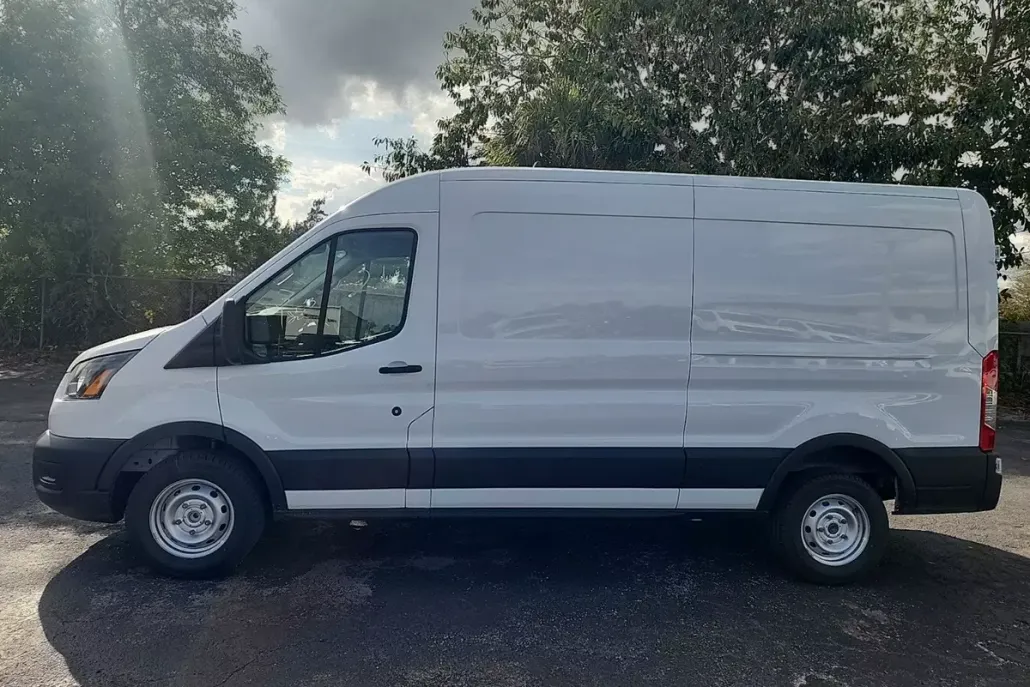 2025 Ford Transit Cargo Van photo 1