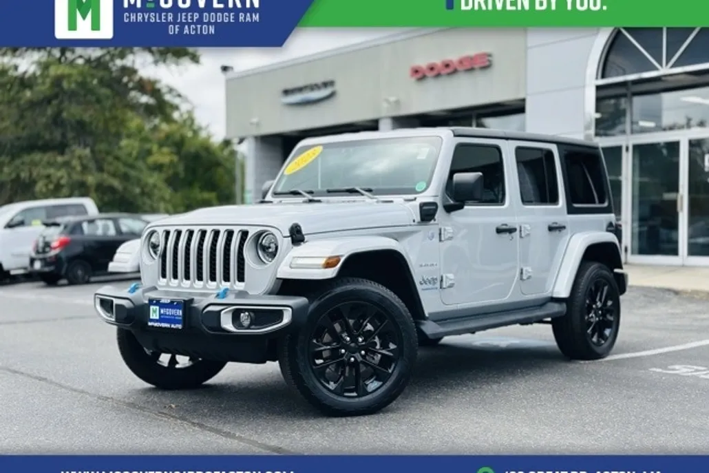 2023 Jeep Wrangler Sahara 4xe photo 1