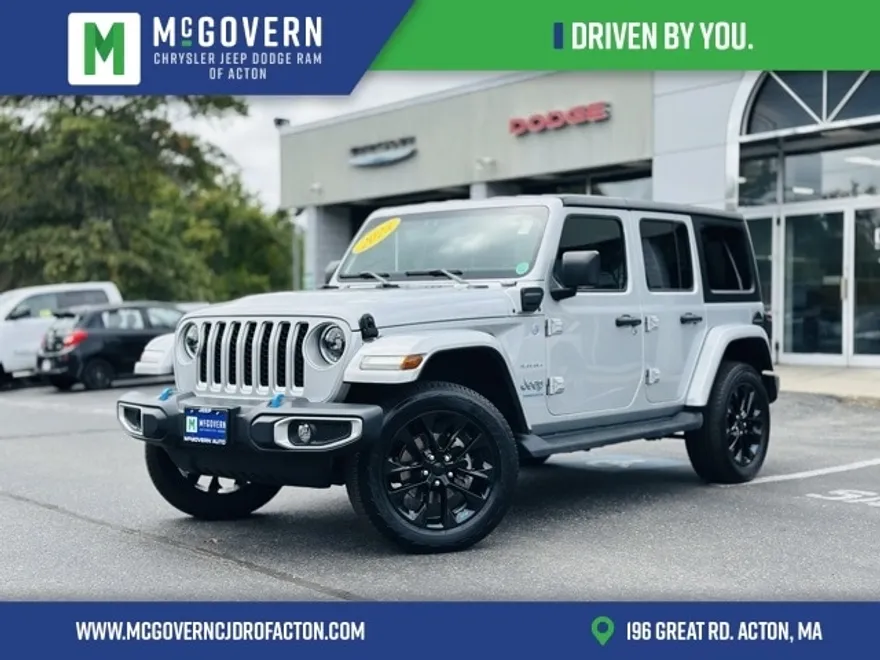 2023 Jeep Wrangler Sahara 4xe photo 1