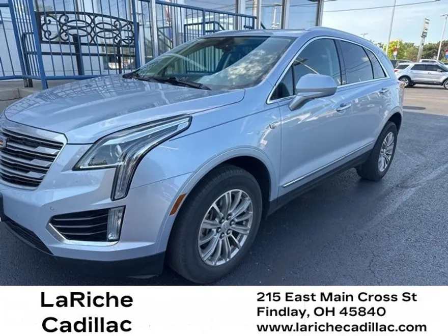 2017 Cadillac XT5 Luxury photo 1