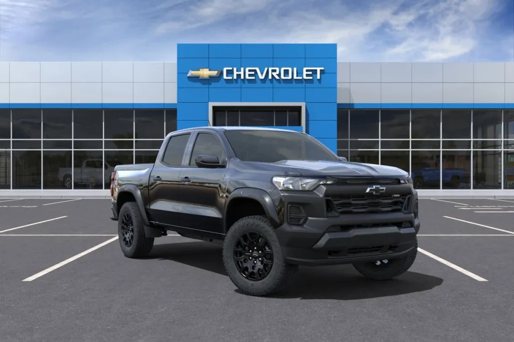 2025 Chevrolet Colorado Trail Boss photo 1