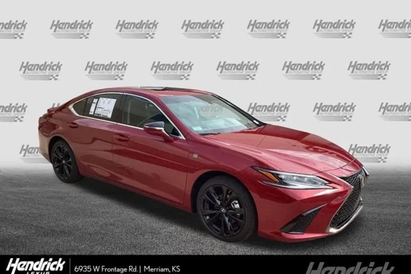 2025 Lexus ES 300h F SPORT Design photo 1
