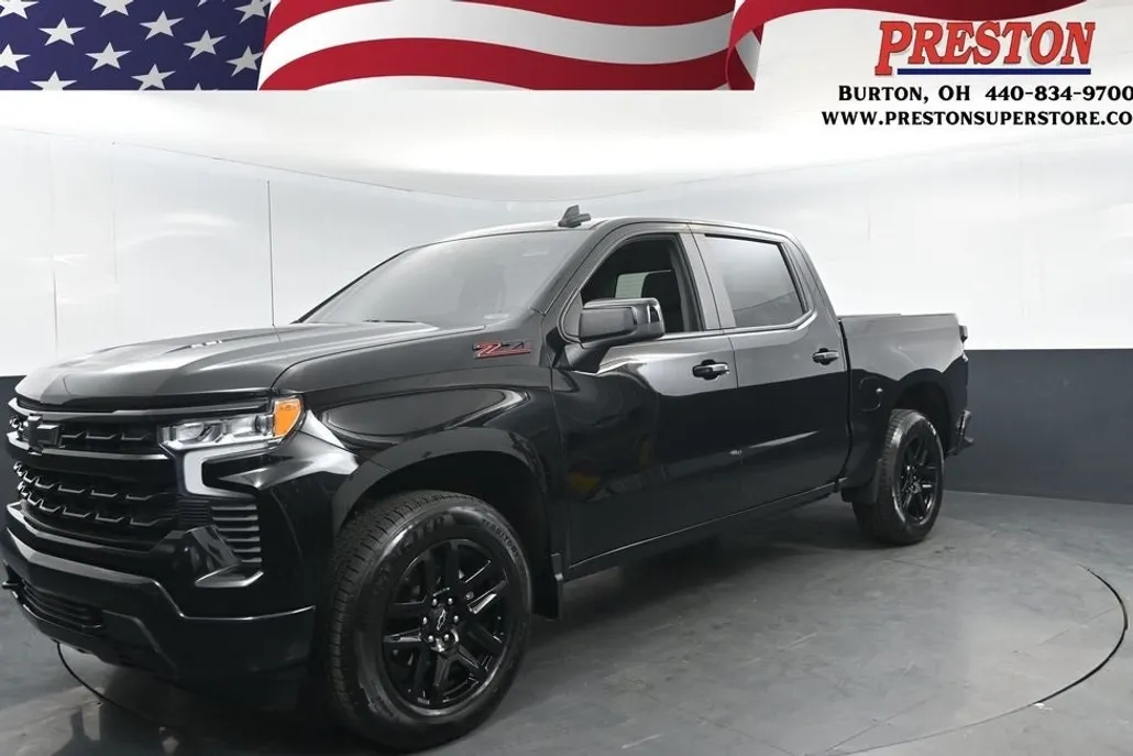 2024 Chevrolet Silverado 1500 RST photo 1