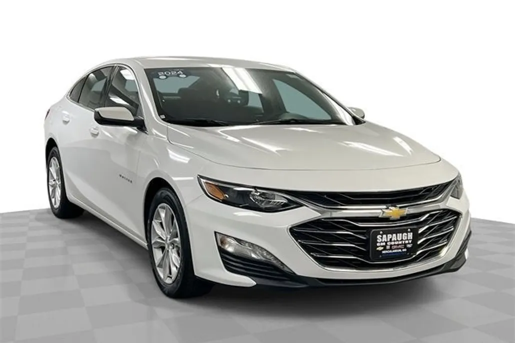 2024 Chevrolet Malibu 1LT photo 1