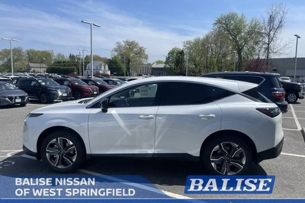 2025 Nissan Murano SV photo 1