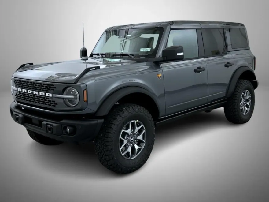 2025 Ford Bronco Badlands photo 1