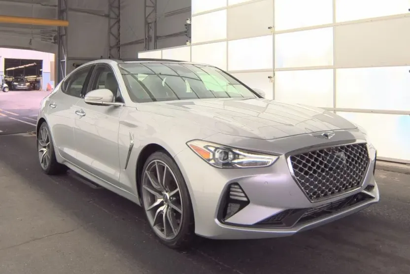 2019 Genesis G70 3.3T Advanced photo 1