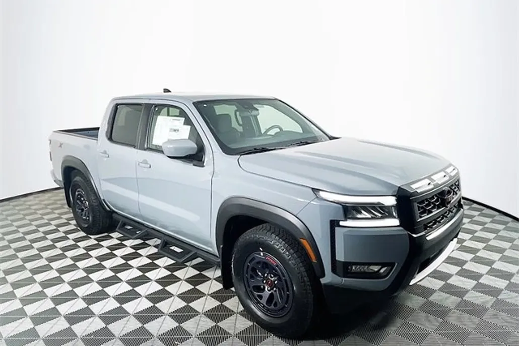 2025 Nissan Frontier PRO-X photo 1