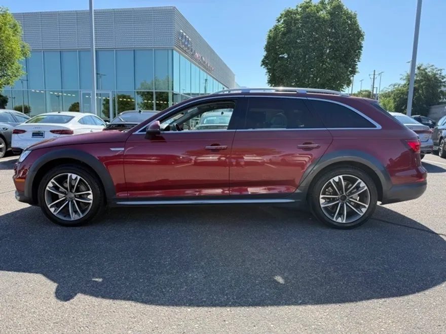 2018 Audi A4 Allroad 2.0T Quattro photo 1