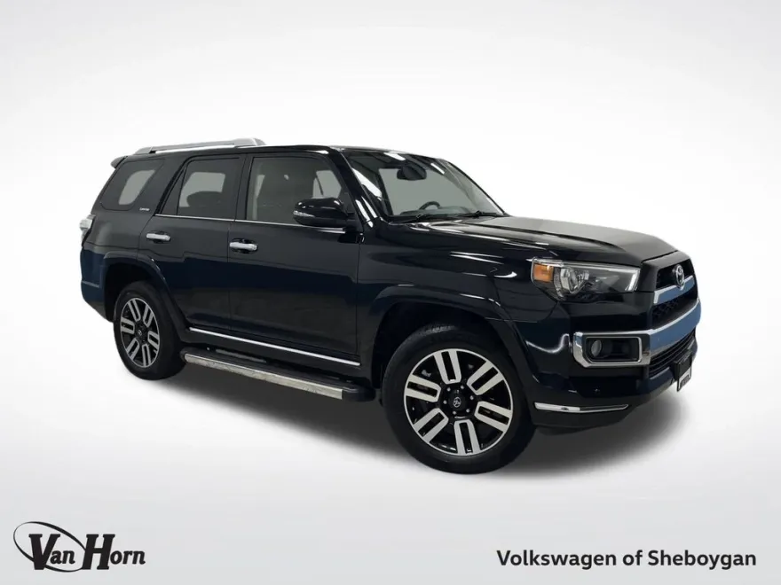 2015 Toyota 4Runner SR5 Premium photo 1