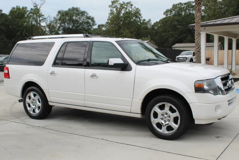 2014 Ford Expedition EL Limited photo 1