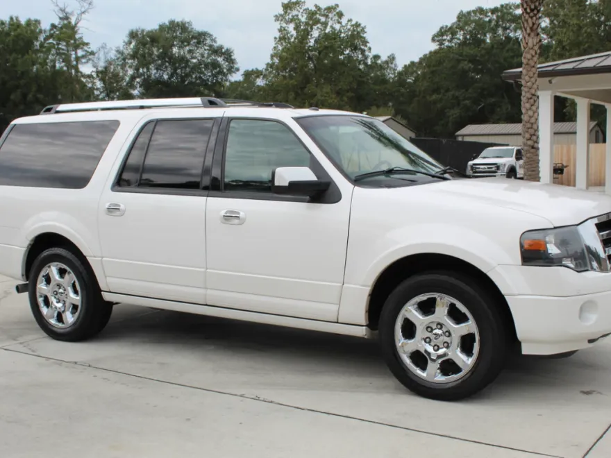 2014 Ford Expedition EL Limited photo 1