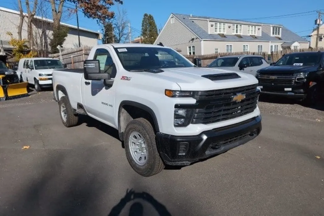 2025 Chevrolet Silverado 2500HD photo 1