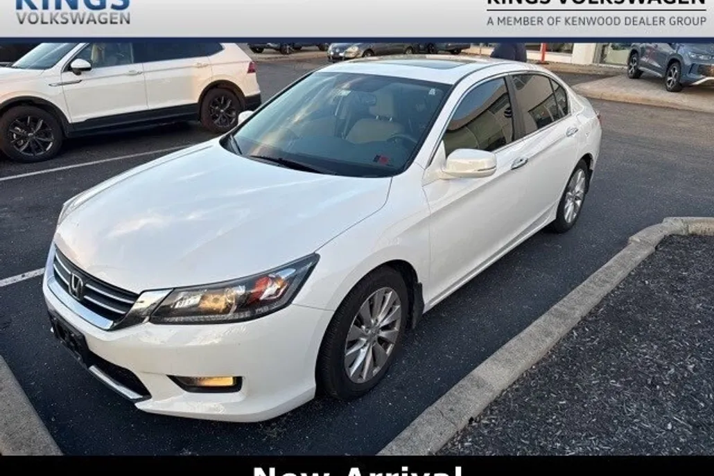 2015 Honda Accord EX-L photo 1