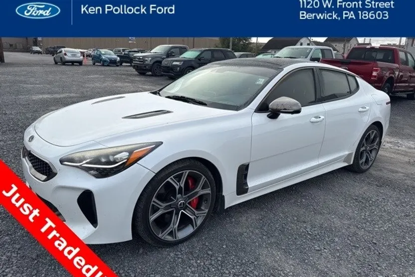2019 Kia Stinger GT2 photo 1