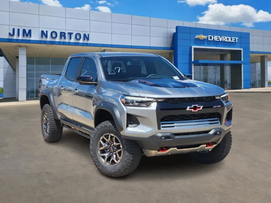 2026 Chevrolet Colorado ZR2 photo 1