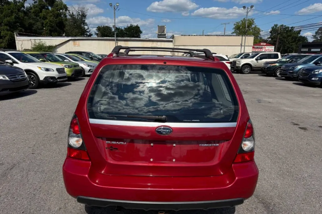 2008 Subaru Forester X photo 1