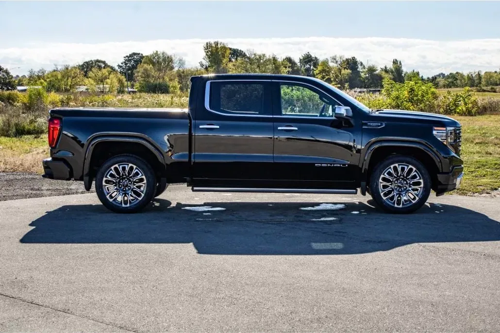 2024 Gmc Sierra 1500 Denali Ultimate photo 1