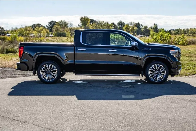 2024 Gmc Sierra 1500 Denali Ultimate photo 1