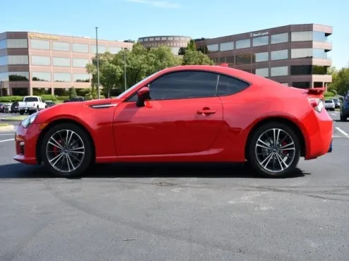 2016 Subaru BRZ Limited photo 4