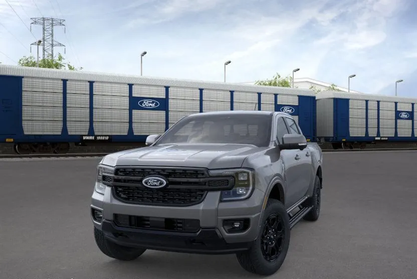 2025 Ford Ranger Lariat photo 1