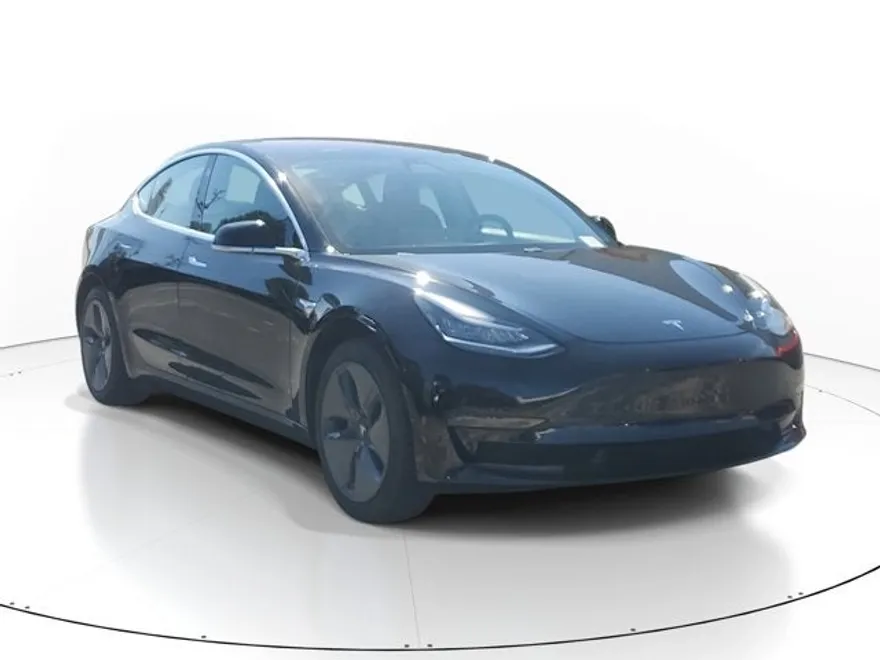 2018 Tesla Model 3 Long Range photo 1