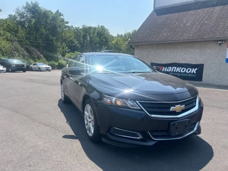 2019 Chevrolet Impala LS Fleet photo 1