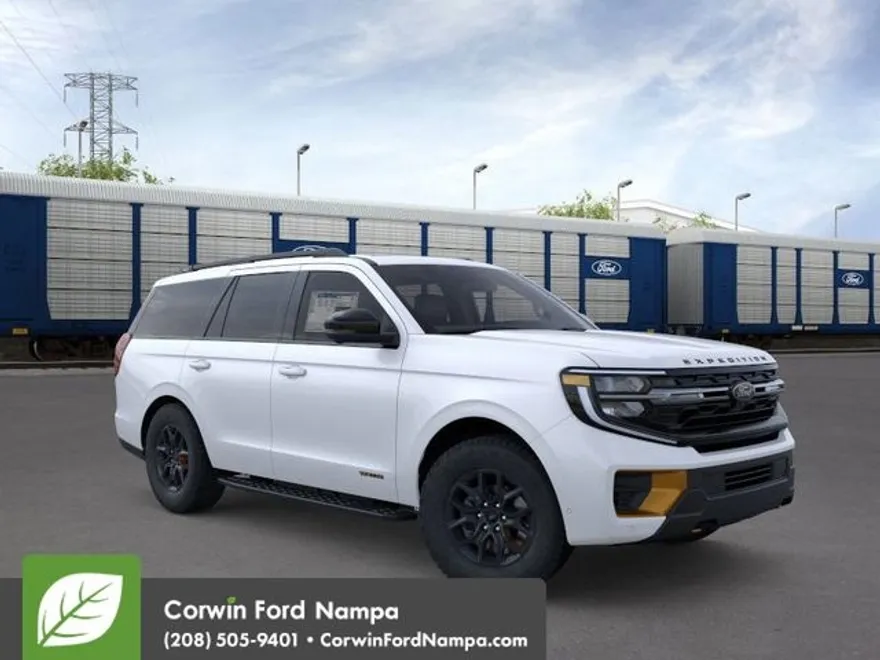 2025 Ford Expedition photo 1