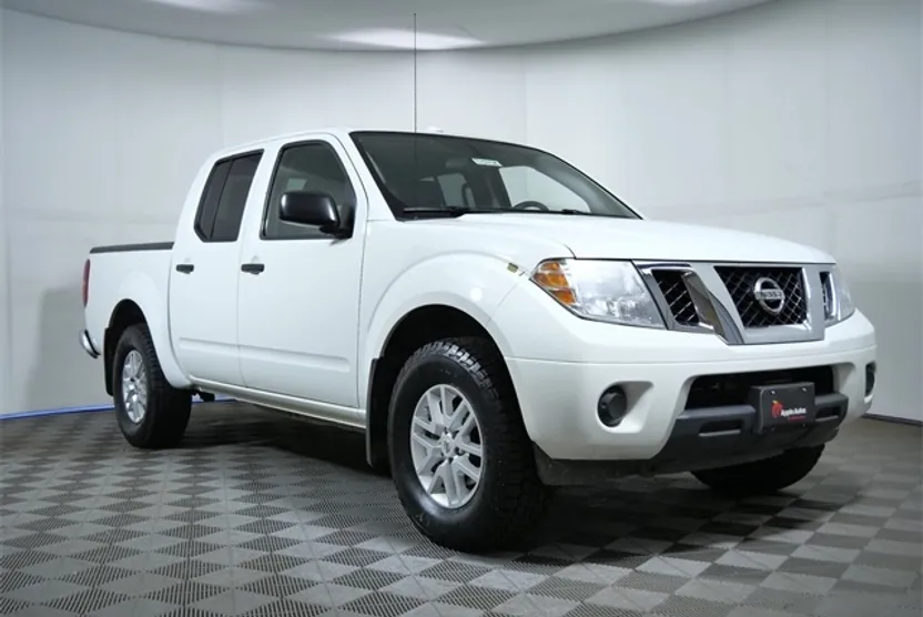 2017 Nissan Frontier SV photo 1