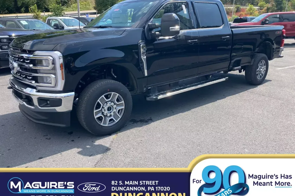 2026 Ford F-350 Lariat photo 1