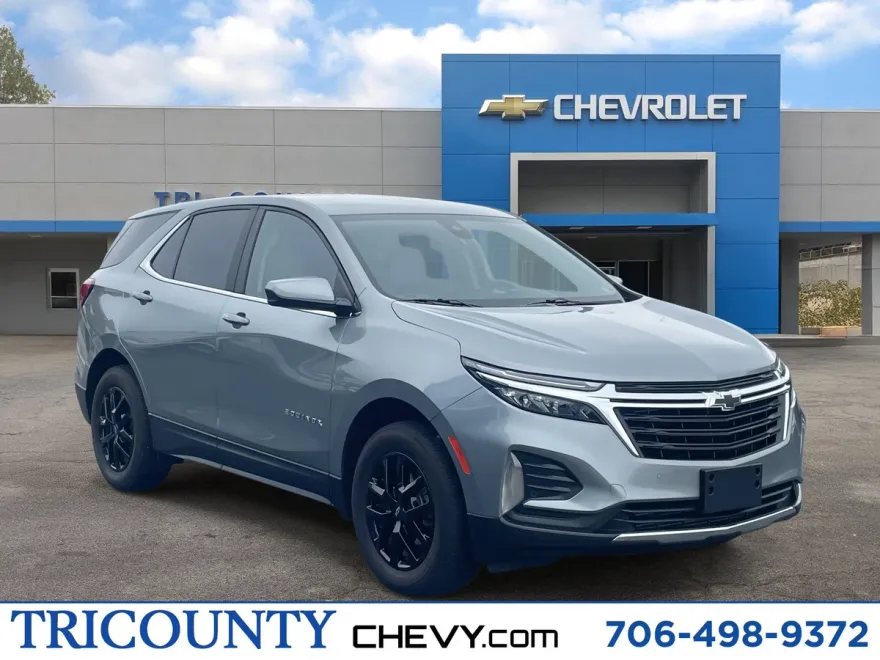 2023 Chevrolet Equinox LT photo 1