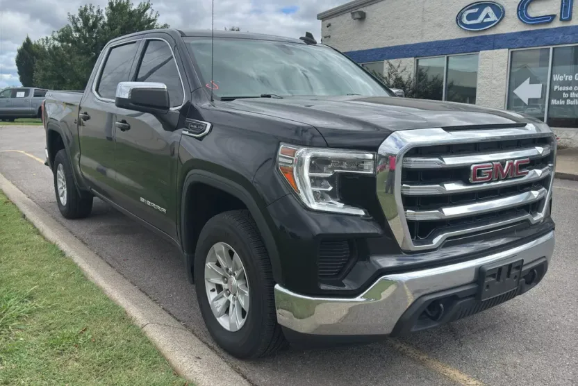 2021 Gmc Sierra 1500 SLE photo 1