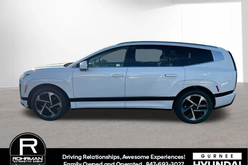 2026 Hyundai Ioniq photo 1