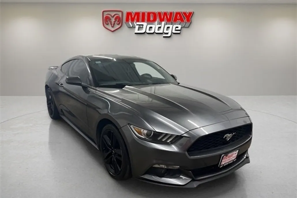 2015 Ford Mustang EcoBoost photo 1
