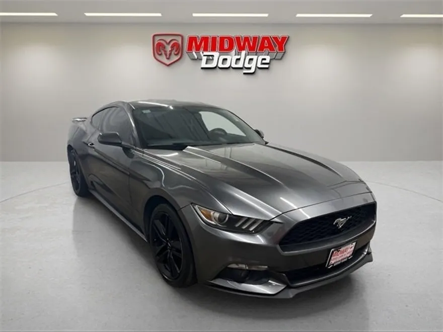 2015 Ford Mustang EcoBoost photo 1