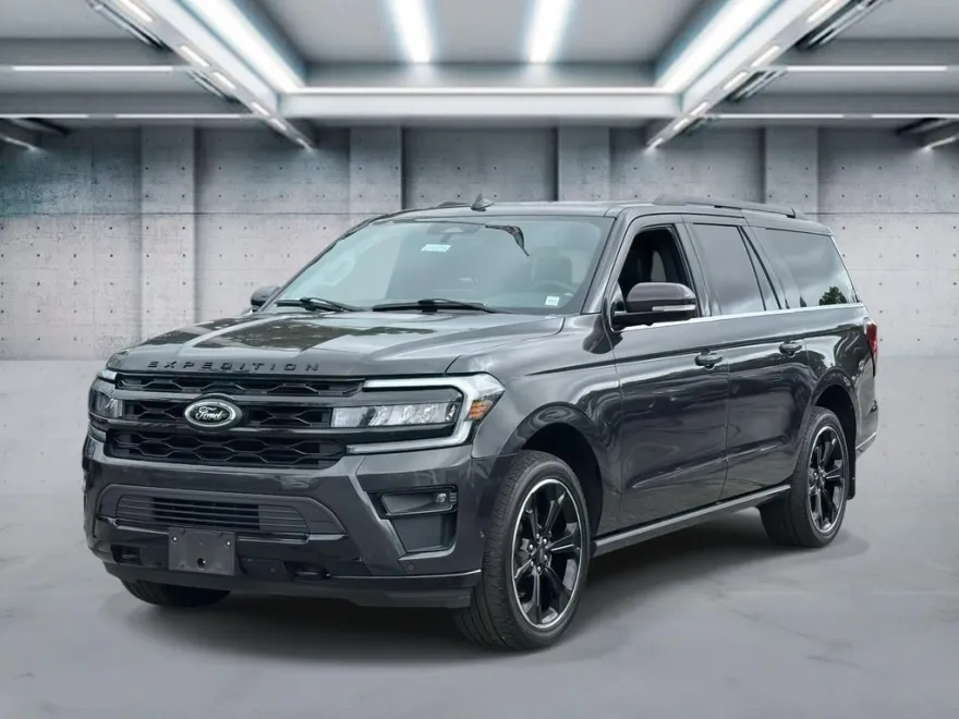 2022 Ford Expedition MAX Limited photo 1