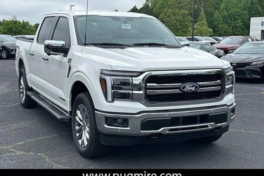 2025 Ford F-150 Lariat photo 1