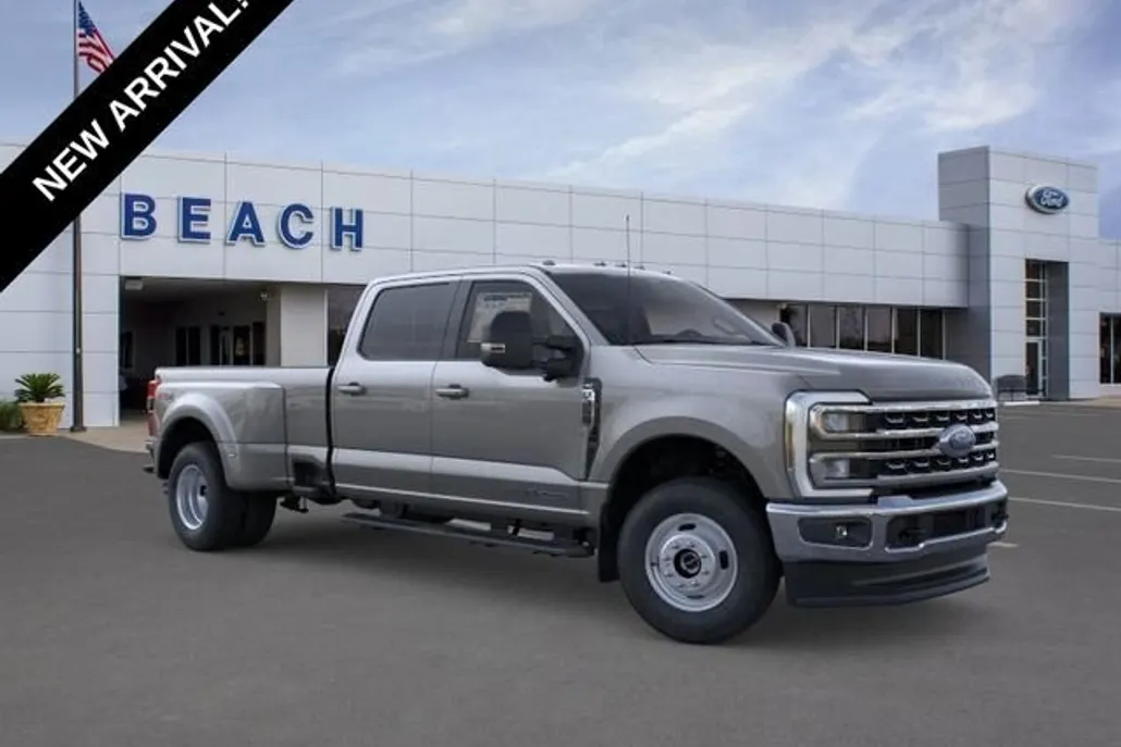 2026 Ford F-350 XLT photo 1