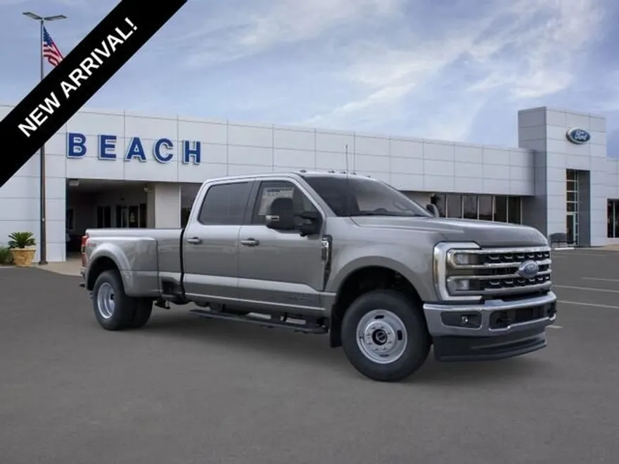 2026 Ford F-350 XLT photo 1