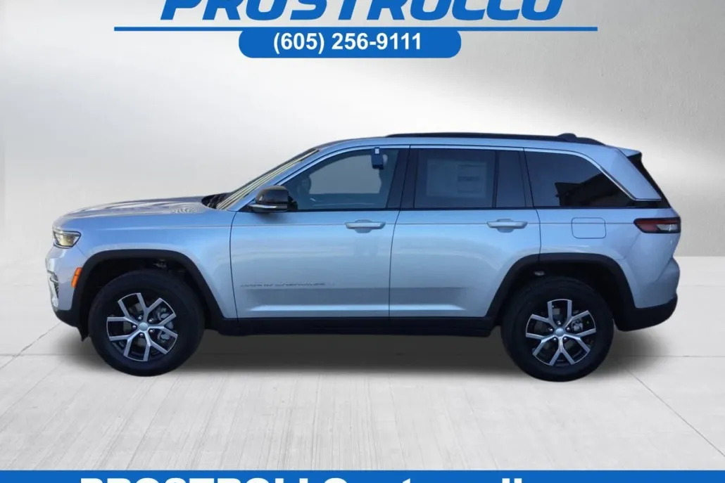 2025 Jeep Grand Cherokee Limited photo 1