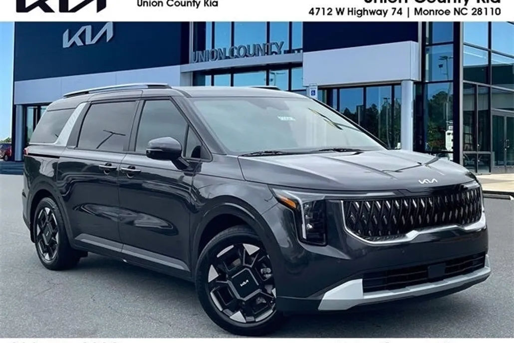 2026 Kia Carnival EX photo 1