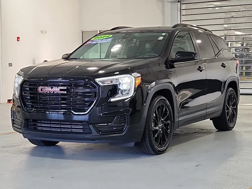 2024 Gmc Terrain SLE photo 1