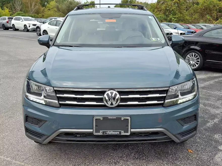 2019 Volkswagen Tiguan SE photo 1