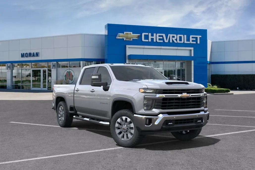 2025 Chevrolet Silverado 2500HD LT photo 1
