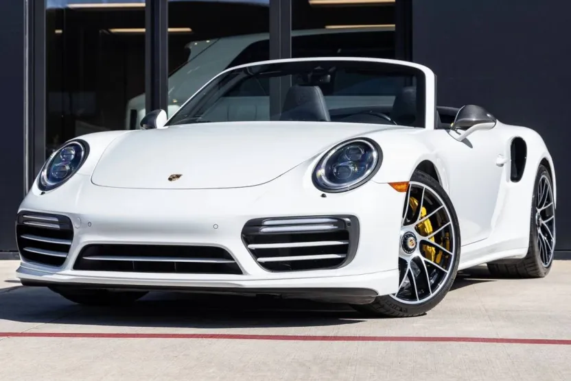 2017 Porsche 911 Turbo S Cabriolet photo 1