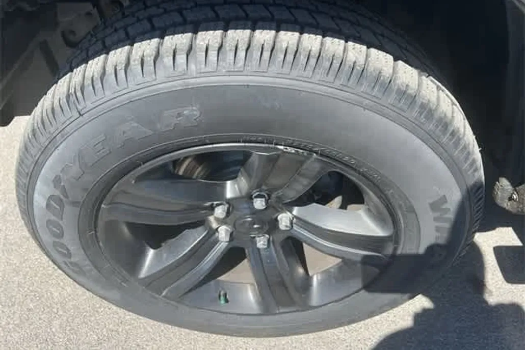 2021 Ram 1500 Classic Warlock photo 1