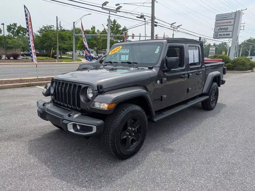 2021 Jeep Gladiator Sport S photo 1