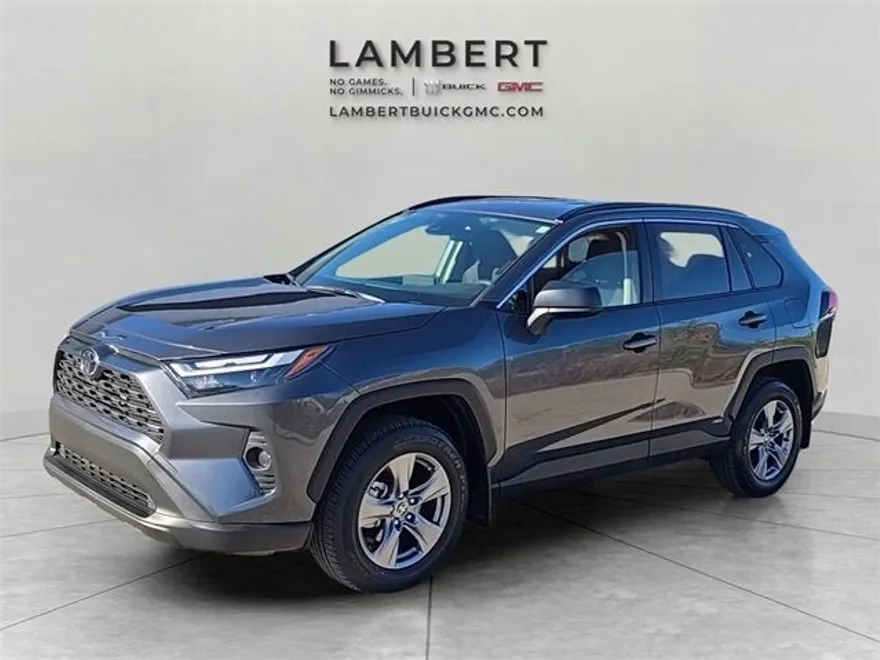 2025 Toyota RAV4 Hybrid LE photo 1